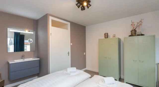 Duinweg 18, Book Hotel Zoutelande 