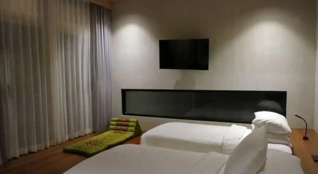 Kadewa Retreat Ubud - Adults Only, Rezerwuj Hotel Hotele w Gianyar z basenem, Basen