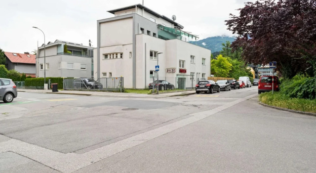 Apartment Innsbruck near Bergisel Ski Jump, Забронировать Апартаменты/квартира Отели Инсбрука с парковкой, Парковка