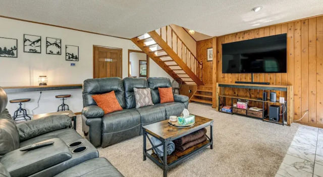 Ski, Hike & Fish: Mtn-view Maggie Valley Retreat