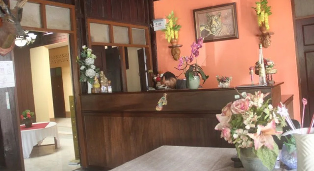 Pachkit House, Забронировать Отель Отели Чиангмай с парковкой, рядом с Wat Srisupan, Парковка