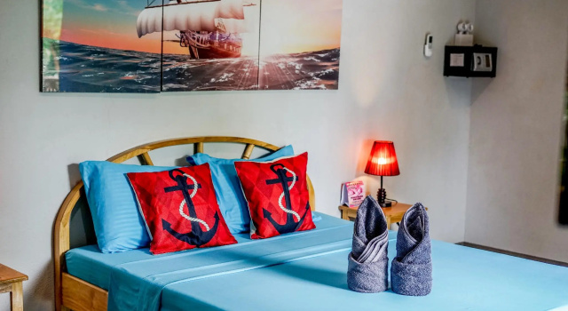 Четырёхместный номер Standard Captain's Lodge and Bar
