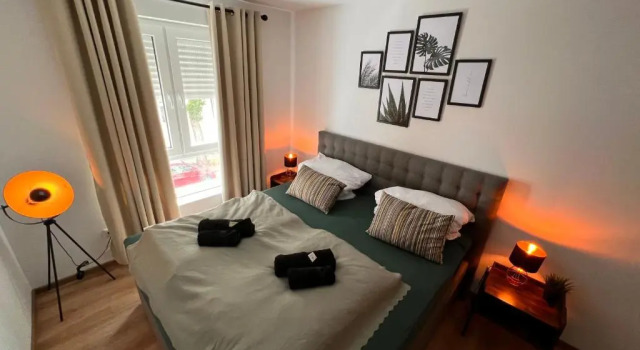 Апартаменты TomsFLAT CityApartments - 3 ROOMS, KITCHEN, WORKSPACE, HIGHSPEED WIFI, FREE PARKING, WASHER & DRYER, BALCONY, 24h Check-in