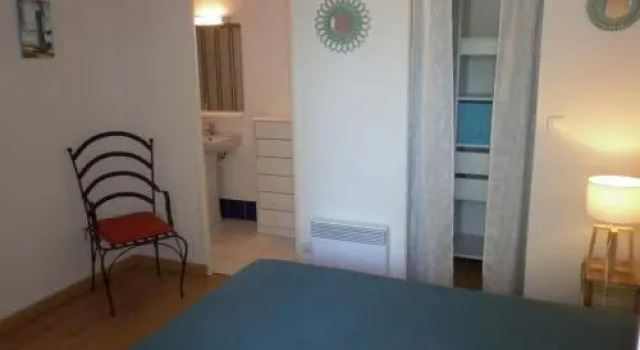 La Belle Creole, Rezervovat Hotel Hotely v Canal du Midi s bazénem, Bazén