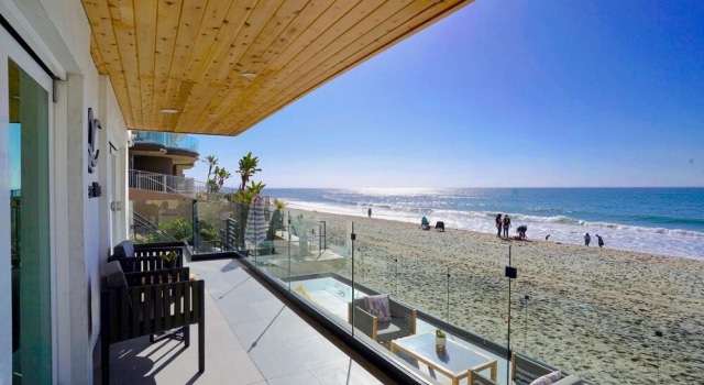 Номер Standard Ocean Villas Beach Front