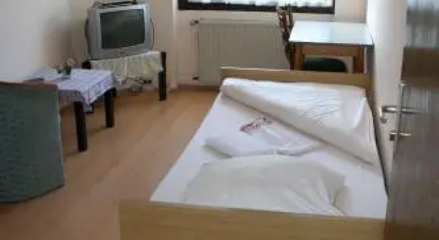 Hotelpension Altes Zollhaus, Забронировать Отель Зигбург Северный Рейн-Вестфалия, рядом с Rhein-Sieg-Halle