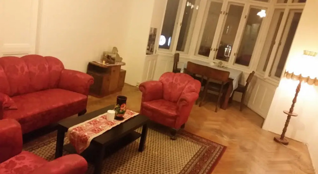 Apt Bella26 Near Charles Bridge, Забронировать Отель Отели Праги с завтраком, рядом с Театр Svanda, Завтраки
