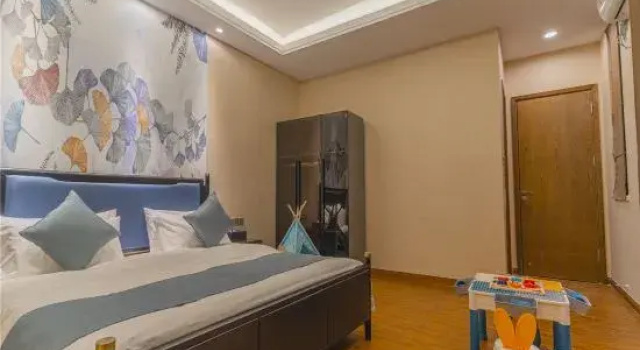 Люкс Longrui Homestay (Aoyuan Yingde Chocolate Kingdom)