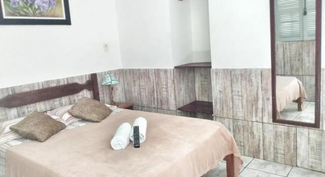 Leos Clan Beach Hostel, Забронировать Хостел Недорогие отели штата Рио-де-Жанейро, недорого