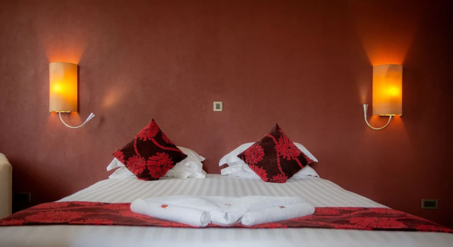 Люкс Business с балконом Imperial Heights Hotel, Entebbe
