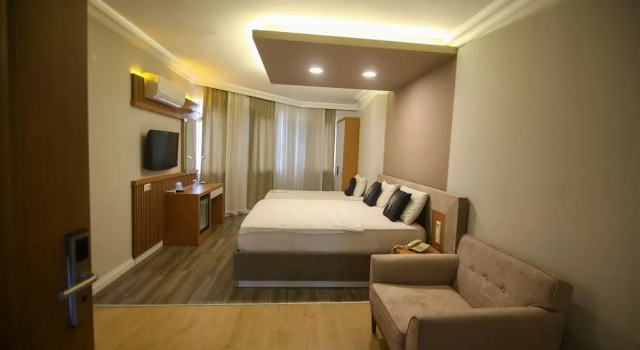 Трёхместный номер Standard Cevik Palace Otel