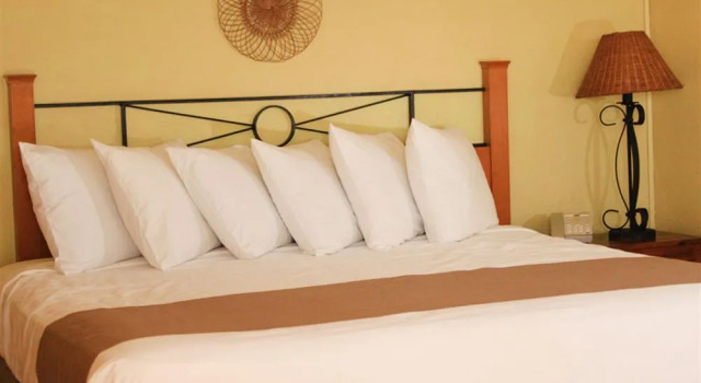 Caribe Playa Beach Resort, Boek Resort Patillas Puerto Rico
