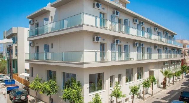 HOTELS2PLAN, Забронировать Отель Лименас Херсонису 
