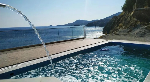 Вилла Luxurious Villa Paradise PRIVATE BEACH