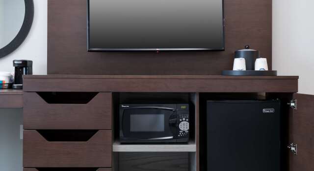 Hampton Inn & Suites Cape Canaveral Cruise Port, Fl, Забронировать Отель Кейп-Канаверал Space Coast