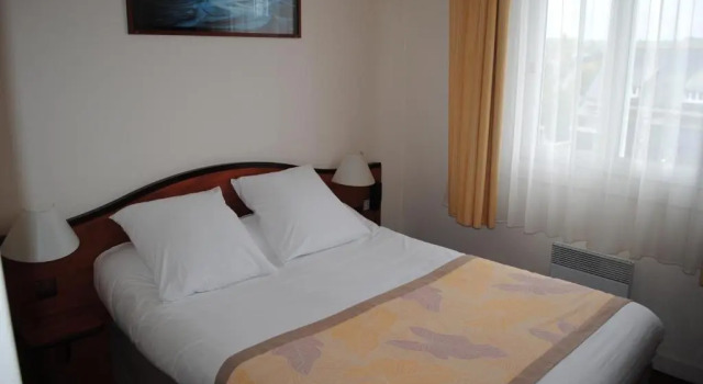 Şehir manzaralı Standart çift kişilik oda Inter-Hotel Le Goelo