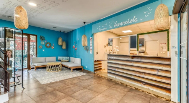 Pool View Apartment for Six, Book Apartment Le Grau-du-Roi Camargue