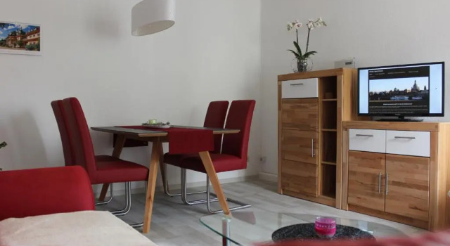 Апартаменты с видом на сад Weber Apartments