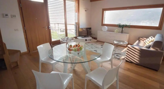 Коттедж Magic lake view with beautiful pool area