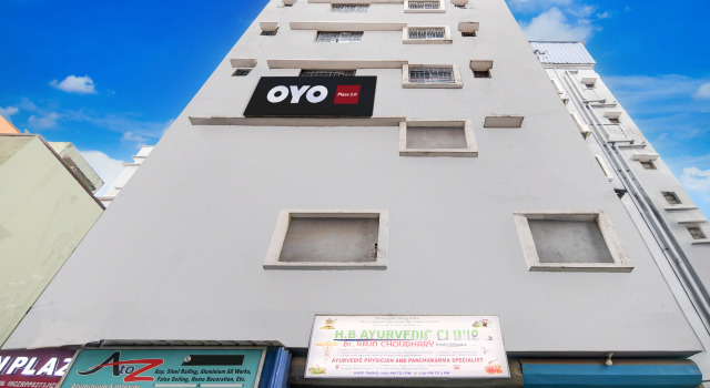 Hotel O Plaza 2.0, Buchen Sie Hotel Monber Westbengalen