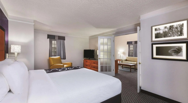 Двухместный люкс La Quinta Inn by Wyndham Midland