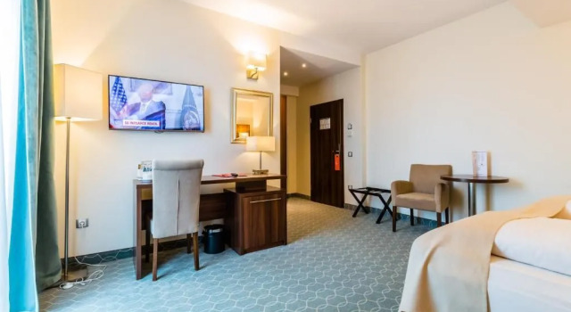 Radsor Hotel, Забронировать Отель Рышнов Брашов, рядом с Парк развлечений Dino Parc