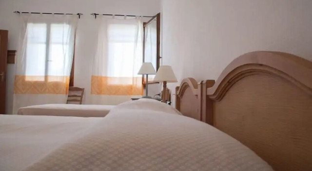 Четырёхместный номер Standard Residence Hotel Monte Ricciu