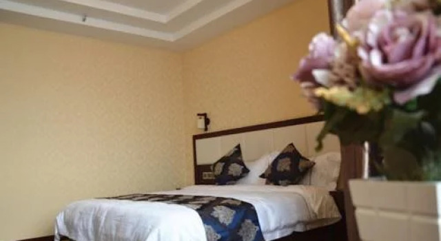 Kunming Junlai Hotel, Prenota Hotel Guandu Kunming