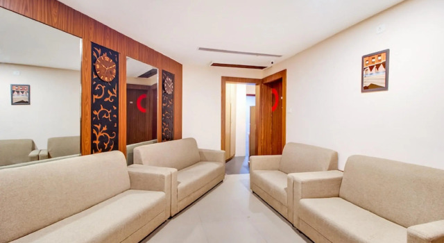Aishwaryam Hotel