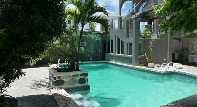 Sun Tan Apartment 5, Near the Ocean