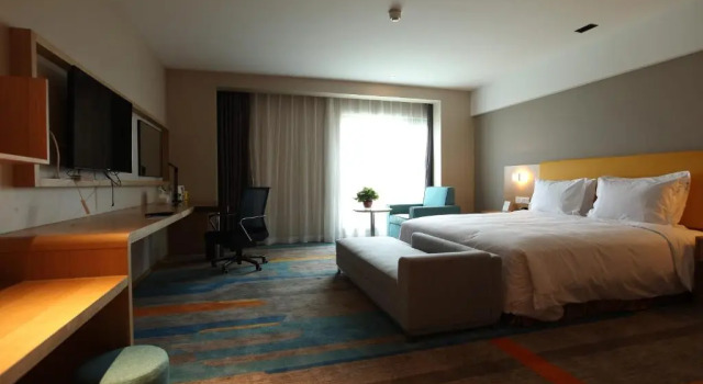 Люкс Holiday Inn Express Xi'an Qujiang South by IHG