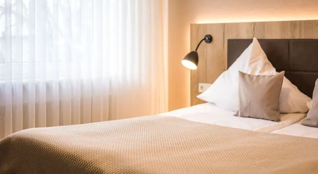 Hotel Und Weinstube Lehn, Boek Hotel Saulheim Rijnland-Palts