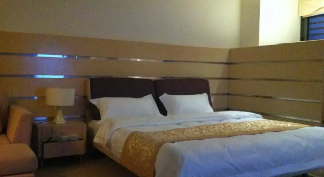 Ningbo 48 Carat City Core Apartment Hotel, Забронировать Апартаменты/квартира Yinzhou District Нинбо, рядом с Yinzhou Wanda Plaza