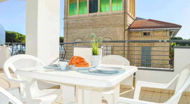 Апартаменты Standard c 1 комнатой с балконом Homiday - Holiday Rendez Vous