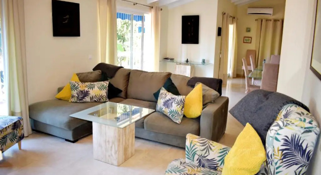 Villa Maxine