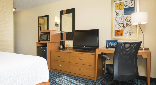 Двухместный номер Standard Fairfield Inn & Suites by Marriott Bloomington