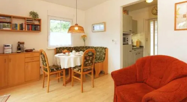 Hauptstra_e 14 DHH, Book Apartment Ostseebad Koserow Usedom