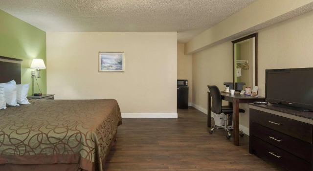 Standardowy dwuosobowy pokój Georgetown Inn