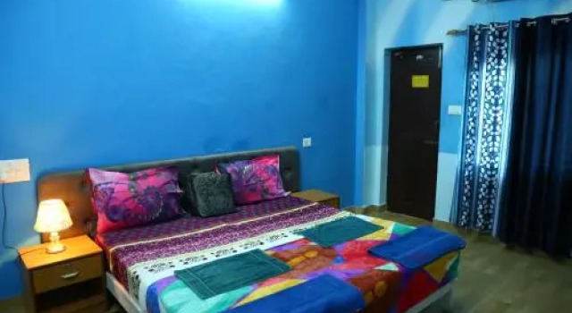 Rishikesh Resorts, Rezerwuj Hotel Hotele w Uttarakhand z basenem, Basen