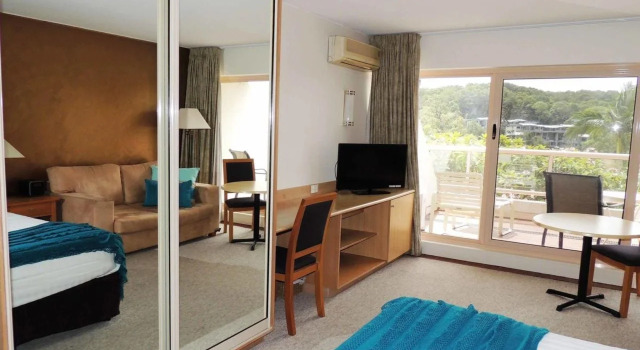 Charlesworth Bay Beach Resort