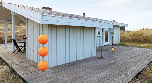 5 Person Holiday Home in Hvide Sande, Prenota Hotel Hotel a Vestjylland con parcheggio, Parcheggio
