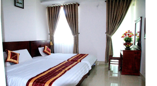 Четырёхместный номер Deluxe Minh Dang Hotel