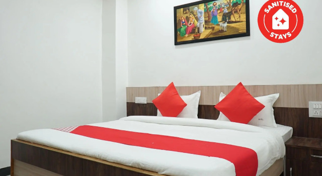 OYO 30952 Hotel Om Sai Leela, Забронировать Отель Отели штата Махараштры 3 звезды, 3*