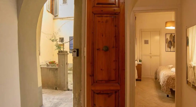 Casa MEDICI RICCARDI - 50mt da Piazza Duomo, Забронировать Отель Дуомо Флоренция, рядом с Дом Буонаротти
