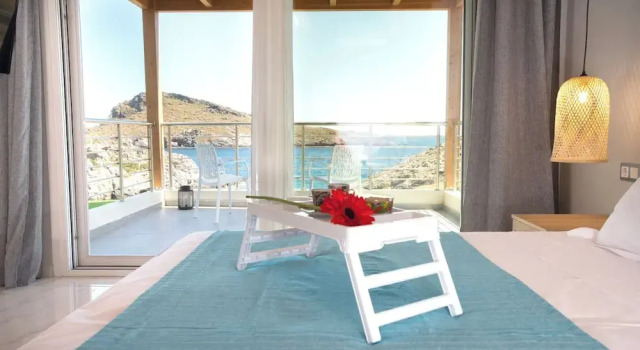 Вилла Deluxe Beachfront Villa Kyma. Your own paradise