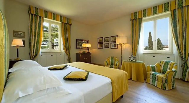 Номер Superior Park Palace Hotel