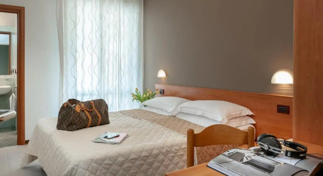Двухместный номер Standard Hotel Pierre