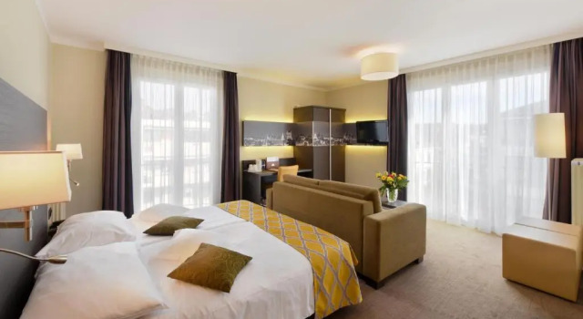 Трёхместный номер Standard с видом на город Hôtel Bellerive
