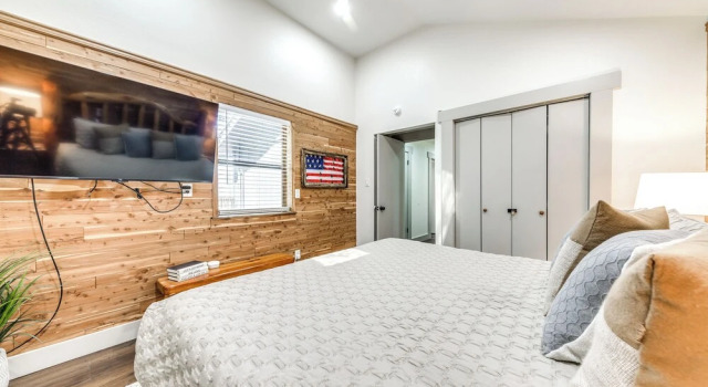 Коттедж Moondance Ruidoso Retreat w/ Hot Tub & Views