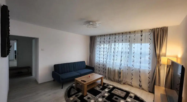 Apartament 3 camere Palas